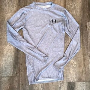 UNDER ARMOUR COMPRESSION SHIRT